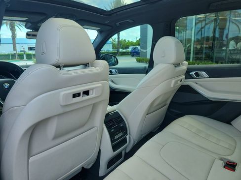 Used 2020 BMW X5 xDrive40i w/ Premium Package AWD/4WD image 17