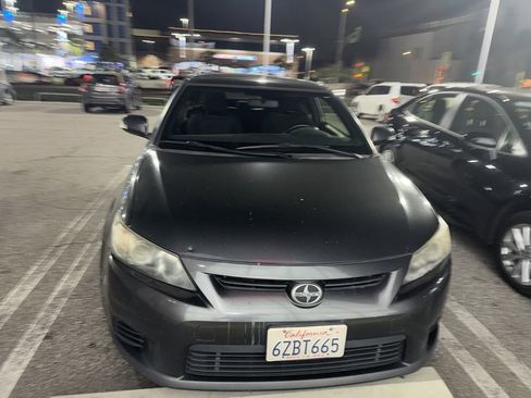 Used 2013 Scion tC image 4