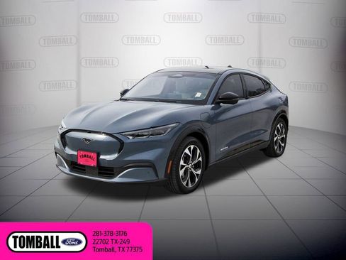 Used 2023 Ford Mustang Mach-E Premium image 3