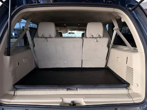 Used 2017 Ford Expedition EL XLT w/ Equipment Group 202A image 24