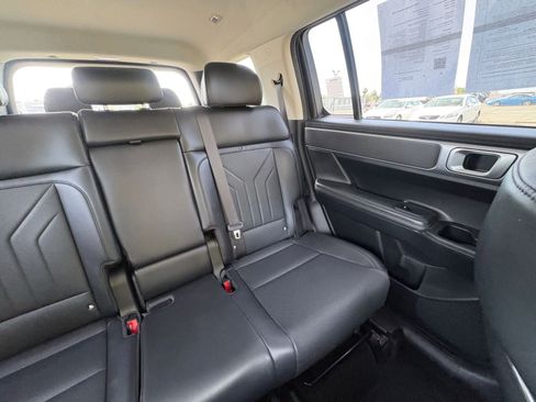 Used 2025 Hyundai Santa Fe SEL AWD/4WD image 41