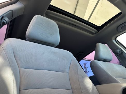 Used 2017 Honda Accord EX image 16