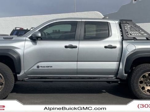 Used 2025 Toyota Tacoma Trailhunter image 1