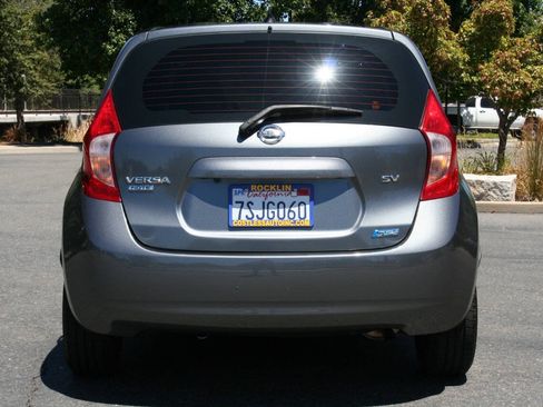Used 2016 Nissan Versa Note SV FWD image 6
