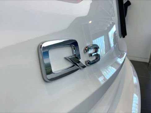 Used 2022 Audi Q3 2.0T Premium w/ Convenience Package image 33