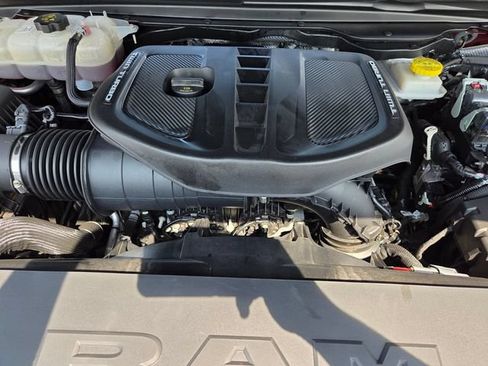 Used 2025 RAM 1500 Limited w/ Trailer Tow Group AWD/4WD image 26