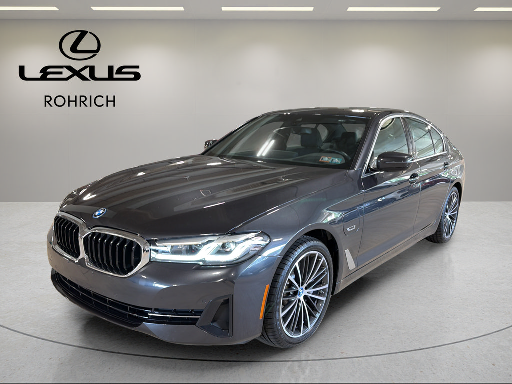 Used 2023 BMW 530e xDrive w/ Premium Package AWD/4WD 360° Tour