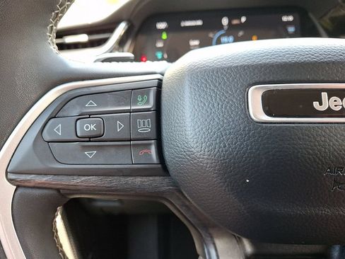 Used 2022 Jeep Grand Cherokee Limited 4xe AWD/4WD image 21