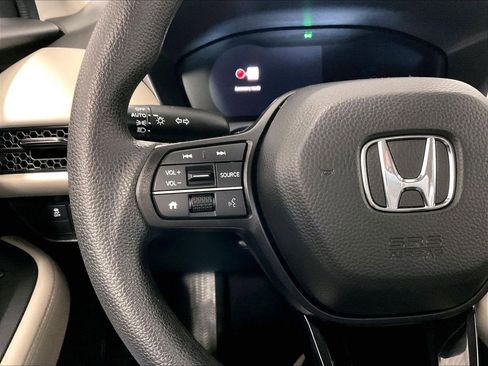 Used 2025 Honda HR-V LX image 22
