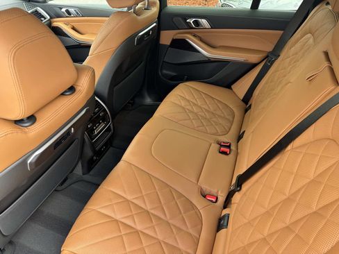 New 2026 BMW X5 sDrive40i w/ Premium Package image 12