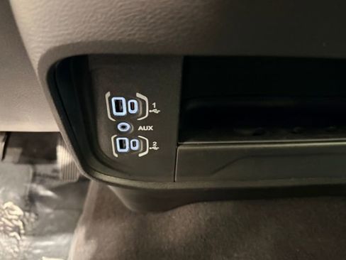 Used 2026 RAM 2500 Big Horn AWD/4WD image 29