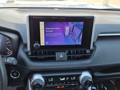 Used 2025 Toyota RAV4 XLE FWD image 19