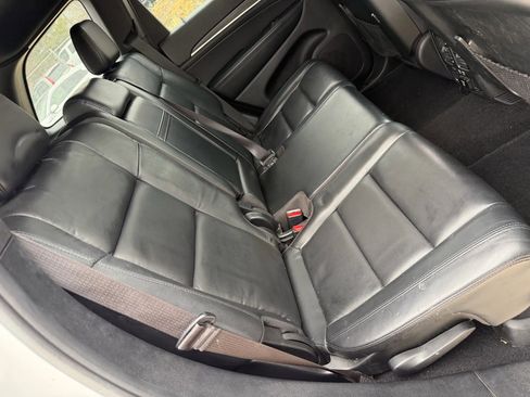 Used 2019 Jeep Grand Cherokee Limited image 23