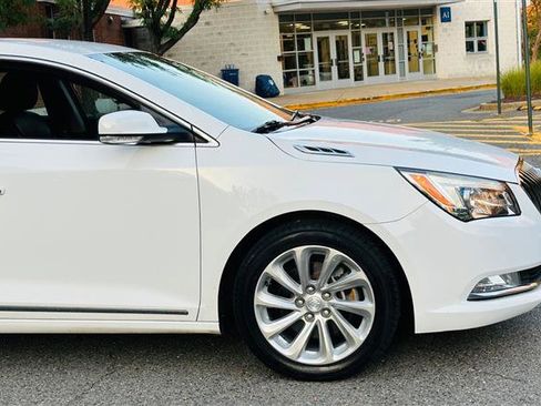 Used 2016 Buick LaCrosse Leather image 4