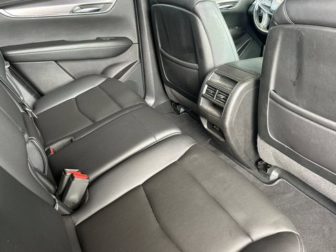 Used 2023 Cadillac XT5 Luxury FWD image 19