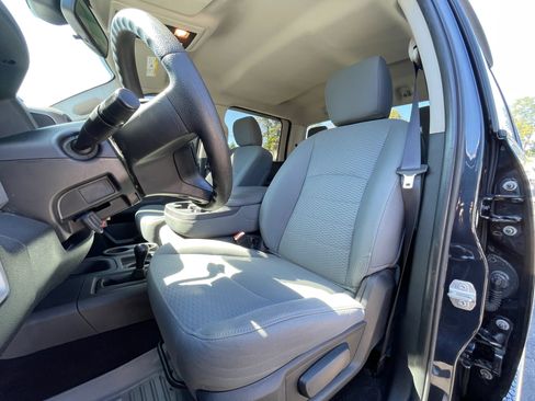 Used 2016 RAM 2500 Tradesman w/ Chrome Appearance Group AWD/4WD image 12