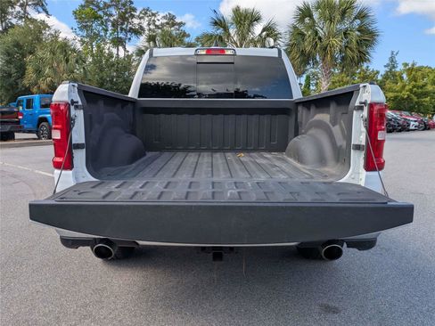 Certified 2025 RAM 1500 Laramie RWD image 15