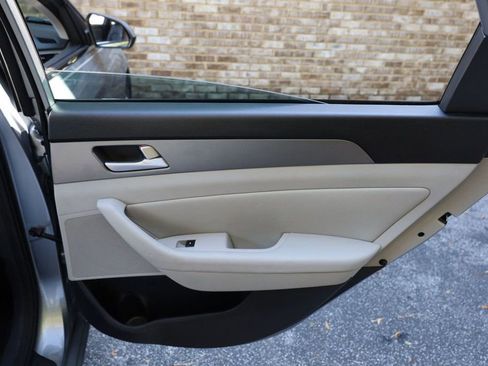 Used 2015 Hyundai Sonata SE w/ Option Group 09 image 20