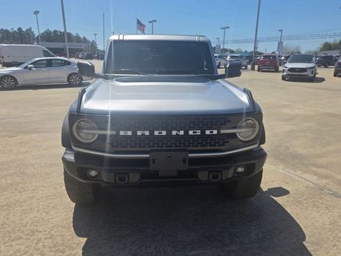 Used 2023 Ford Bronco Wildtrak image 10