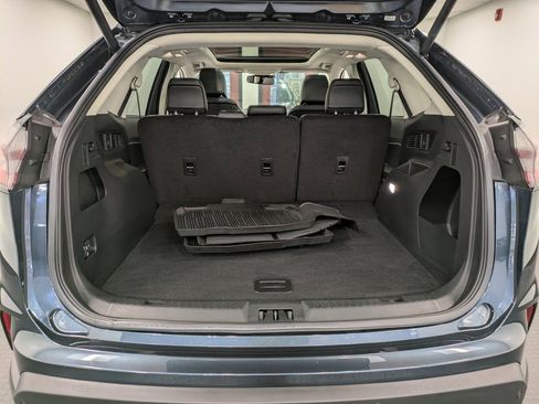 Used 2024 Ford Edge SEL w/ Convenience Package image 24