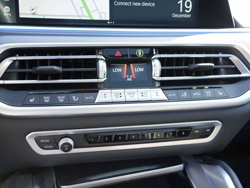 Certified 2023 BMW X6 xDrive40i w/ M Sport Package image 23