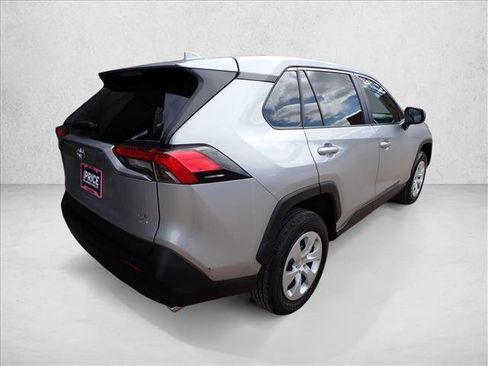 Used 2023 Toyota RAV4 LE image 4