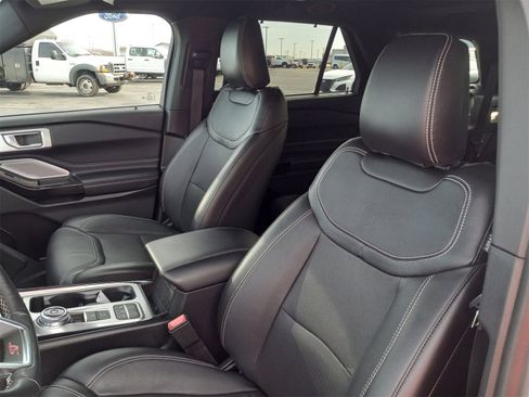 Used 2022 Ford Explorer ST w/ Equipment Group 401A image 13
