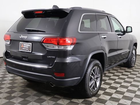 Used 2022 Jeep Grand Cherokee Limited image 10