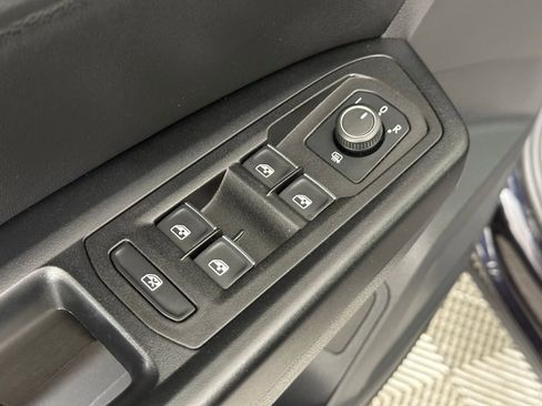 Used 2019 Volkswagen Atlas SEL image 33