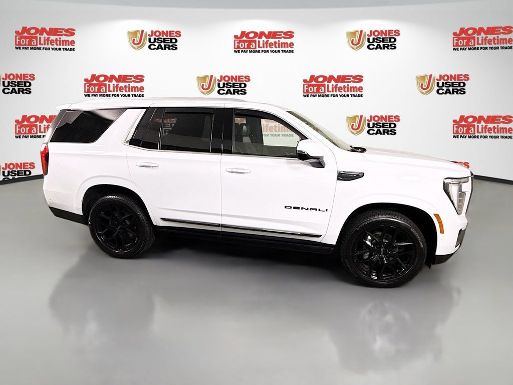 Used 2025 GMC Yukon Denali Ultimate AWD/4WD image 19