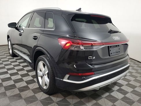 Used 2023 Audi Q4 e-tron Premium Plus w/ Premium Plus AWD/4WD image 4