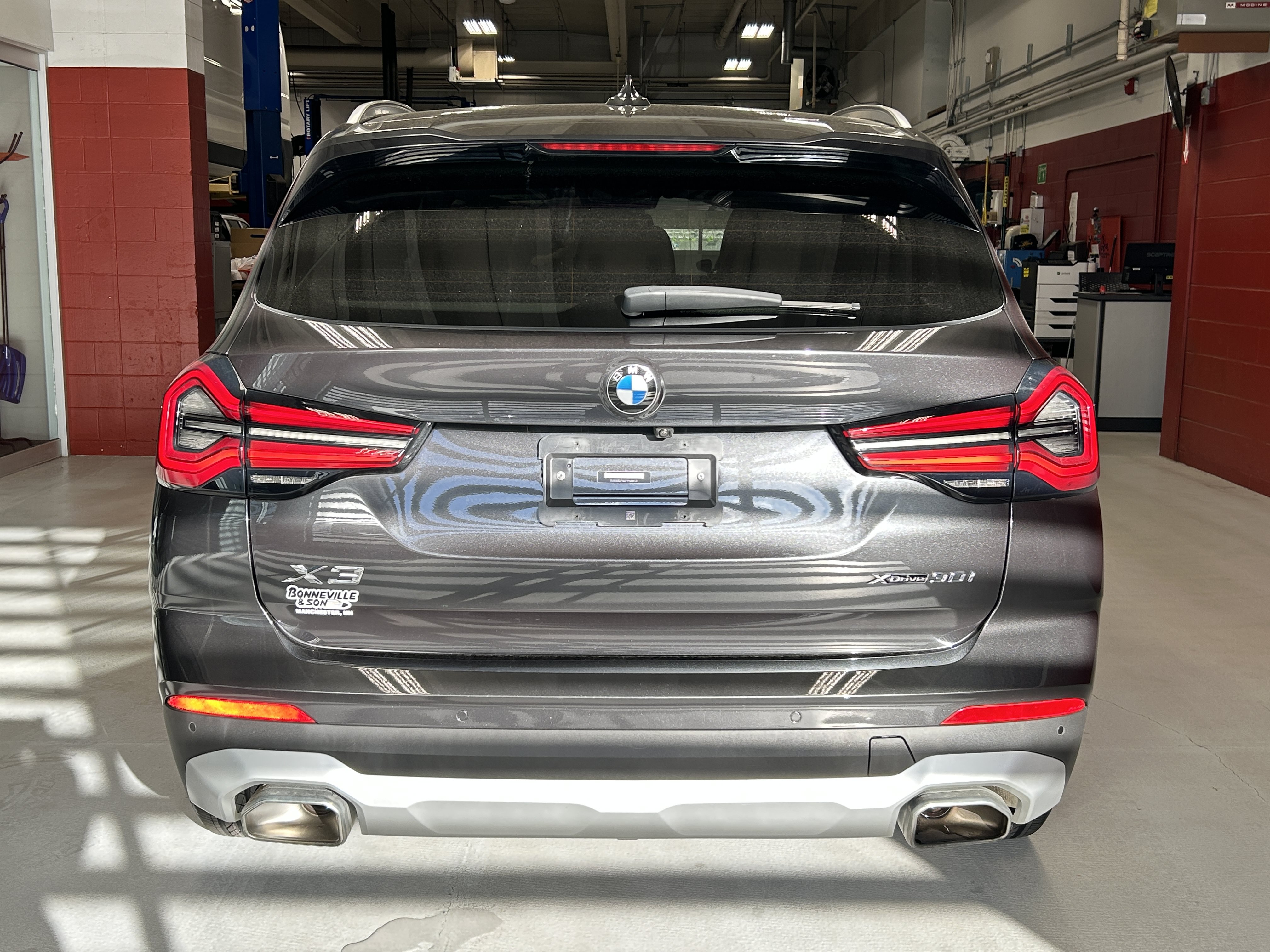 Used 2023 BMW X3 xDrive30i AWD/4WD image 5