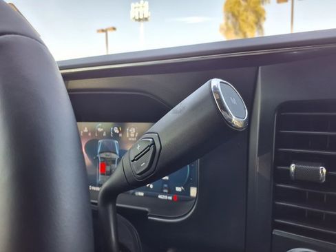 Certified 2025 Ford F250 Platinum AWD/4WD image 29