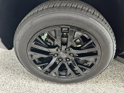 Used 2023 Chevrolet Tahoe RST image 11