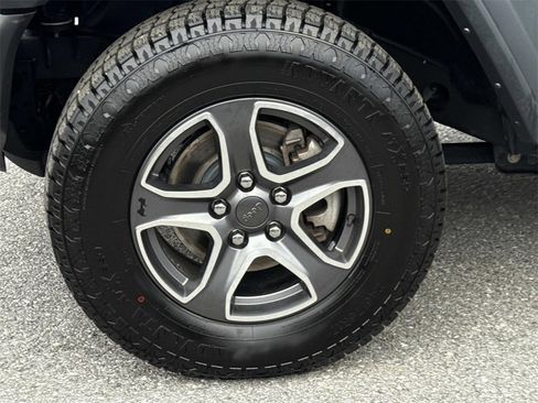 Used 2023 Jeep Wrangler Sport S image 29