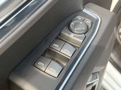 Used 2023 Chevrolet Silverado 1500 RST AWD/4WD image 12