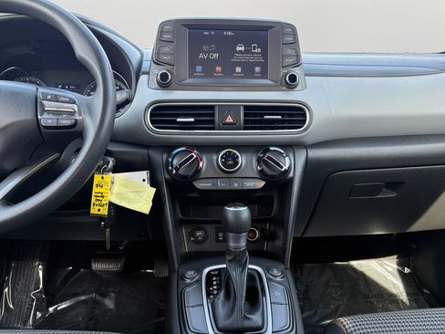 Used 2020 Hyundai Kona SE AWD/4WD image 16