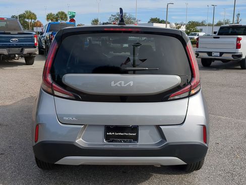 Certified 2023 Kia Soul LX w/ Option Group 015 FWD image 5