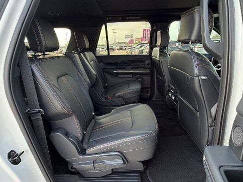Used 2023 Ford Expedition Max Platinum RWD image 30