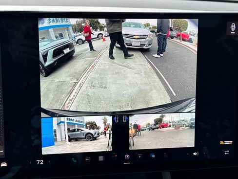 Used 2024 Tesla Model S image 27