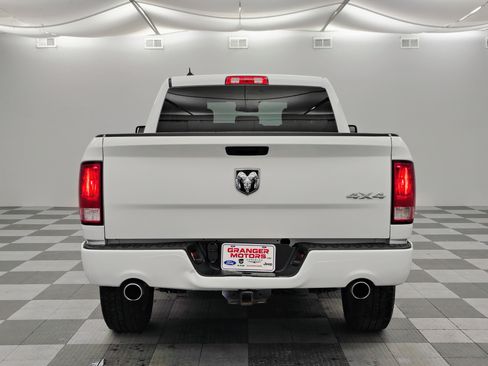 Used 2019 RAM 1500 Express w/ Express Value Package AWD/4WD image 8