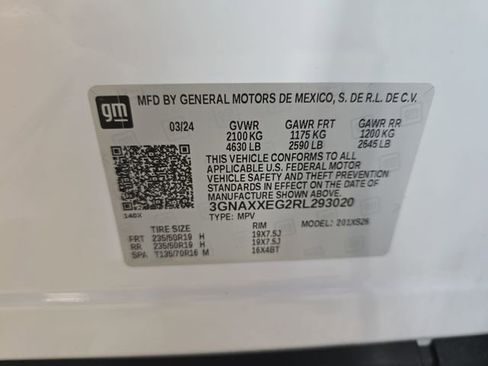 Used 2024 Chevrolet Equinox Premier AWD/4WD image 37