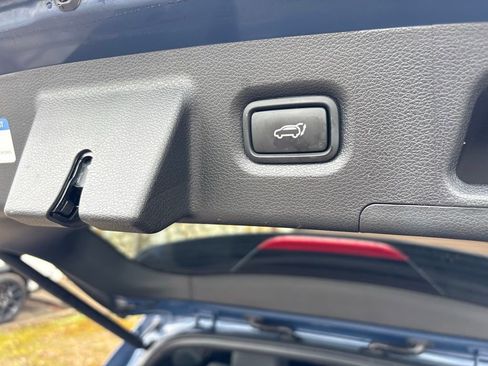 Used 2022 Hyundai Santa Fe Calligraphy w/ Cargo Package image 18