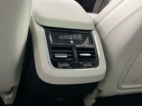 Used 2023 Volvo XC90 B6 Core w/ Protection Package Premier AWD/4WD image 26