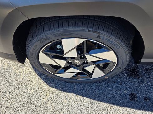 New 2026 Hyundai Kona Limited FWD image 18