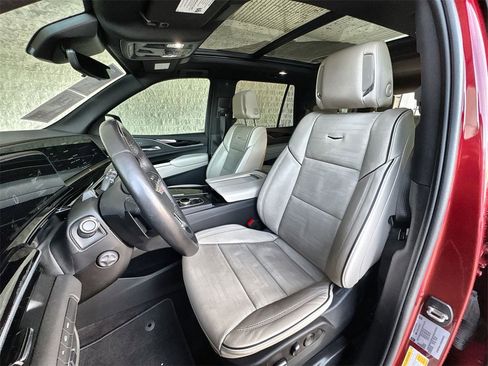 Certified 2023 Cadillac Escalade Sport image 20