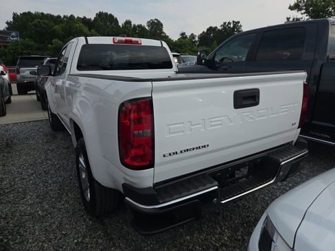 Used 2022 Chevrolet Colorado LT w/ Fleet Safety Package RWD image 4