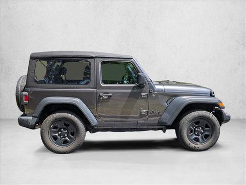 Used 2024 Jeep Wrangler Sport AWD/4WD image 4