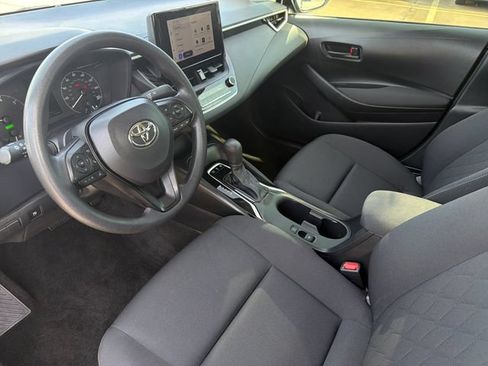 Used 2024 Toyota Corolla LE FWD image 11