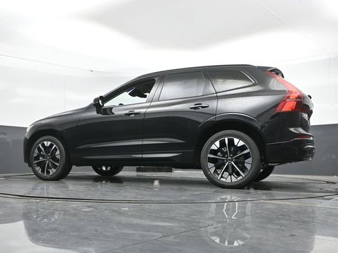 New 2026 Volvo XC60 B5 Plus w/ Protection Package Premier AWD/4WD image 44